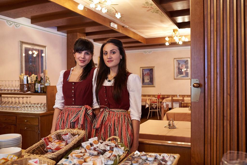 Hotel Bonapace ***S Madonna エクステリア 写真